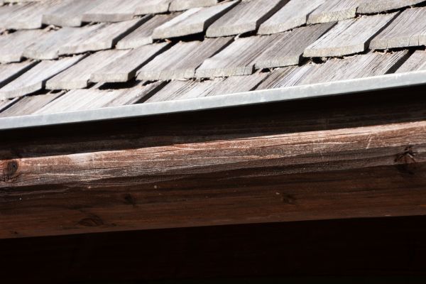 Cost of Wood Gutter Service in Mishawaka
