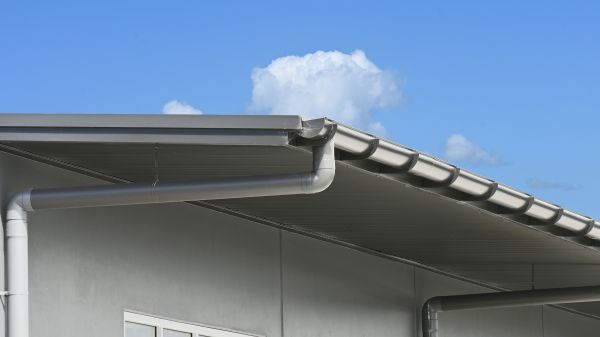 Cost of Eavestrough Service in Mishawaka